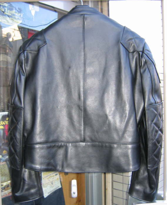 Lewis Leathers ルイスレザーズ Highwayman ハイウェイマン Mascot マスコット 英国 UK トライアンフ バイク ライダースジャケット 革ジャン Lightning ライトニング Cyclone サイクロン Dominator ドミネーター Monza モンザ Sportsman スポーツマン 高円寺 GORILLA